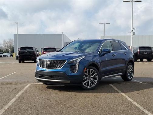2019 Cadillac XT4 Premium Luxury