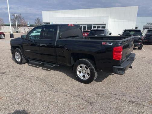 2017 Chevrolet Silverado 1500 2LT