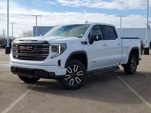 2025 GMC Sierra 1500 AT4