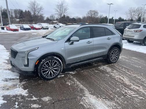 2024 Cadillac XT4 Sport