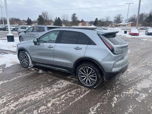 2024 Cadillac XT4 Sport