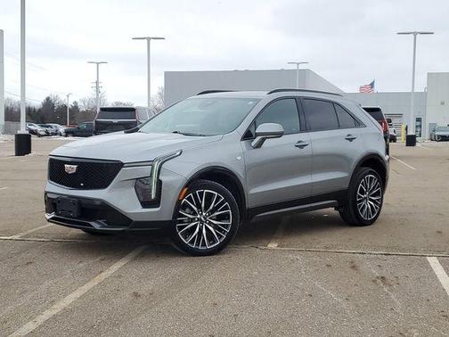 2024 Cadillac XT4 Sport