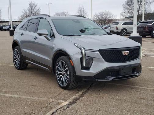 2024 Cadillac XT4 Sport