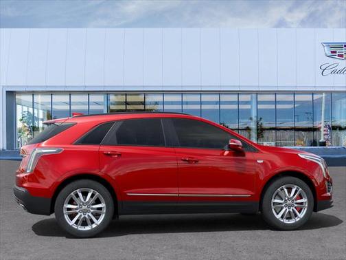 2025 Cadillac XT5 Sport