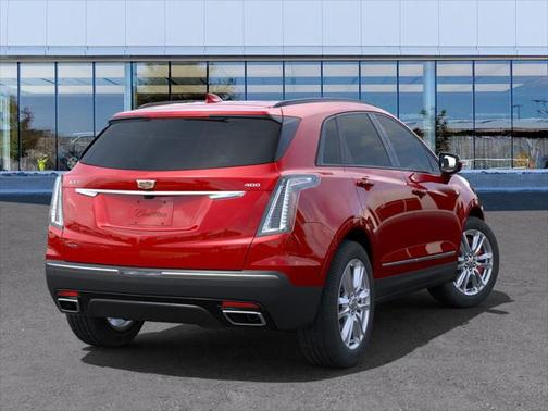 2025 Cadillac XT5 Sport