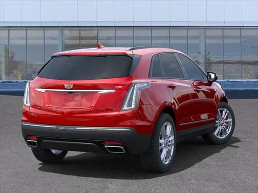 2025 Cadillac XT5 Sport