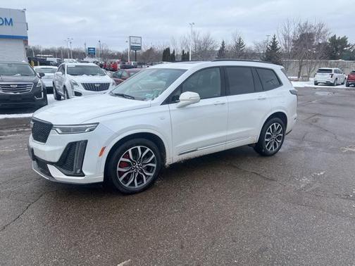 2024 Cadillac XT6 Sport AWD