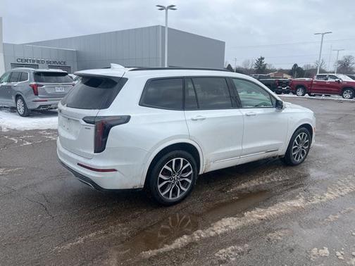 2024 Cadillac XT6 Sport AWD