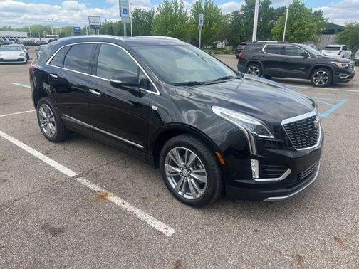 Stellar Black Metallic 2024 Cadillac XT5 Premium Luxury