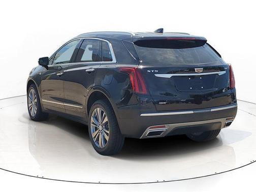 Stellar Black Metallic 2024 Cadillac XT5 Premium Luxury