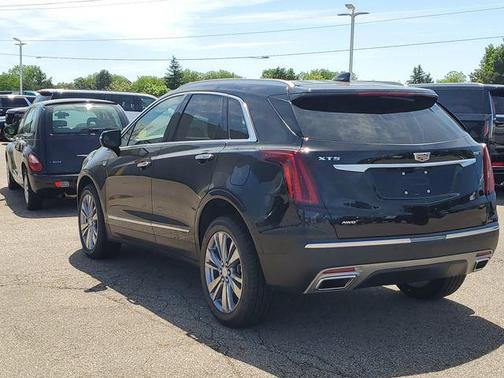 Stellar Black Metallic 2024 Cadillac XT5 Premium Luxury