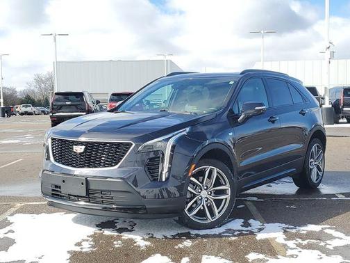 2023 Cadillac XT4 Sport