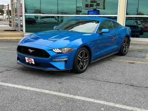 2021 Ford Mustang EcoBoost