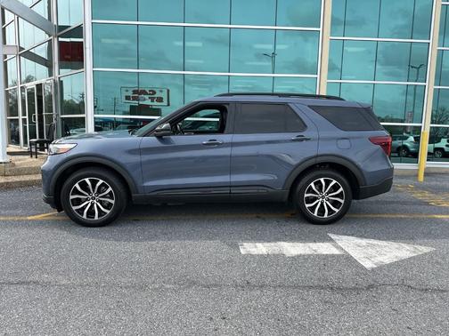 2021 Ford Explorer ST