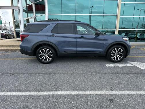 2021 Ford Explorer ST