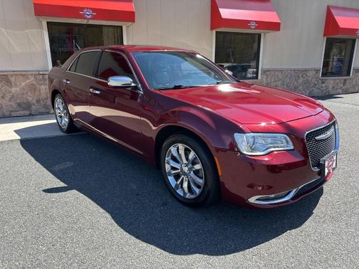 2017 Chrysler 300 Limited