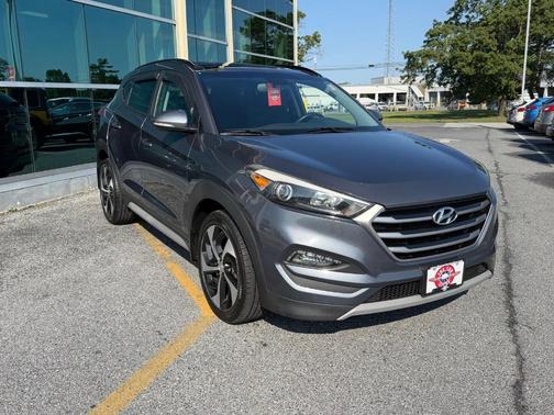 Coliseum Gray 2018 Hyundai TUCSON Value