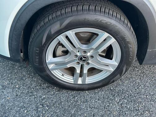 2022 Mercedes-Benz GLB 250 Base 4MATIC