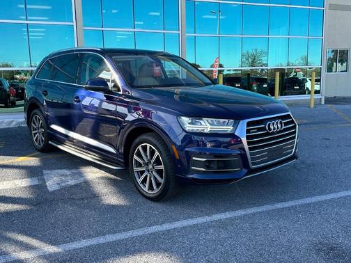 2019 Audi Q7 55 Premium Plus