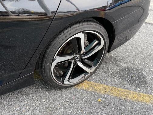 2022 Honda Accord Sport SE