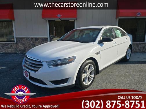 2015 Ford Taurus SE