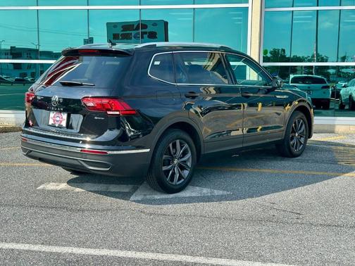 2023 Volkswagen Tiguan 2.0T SE