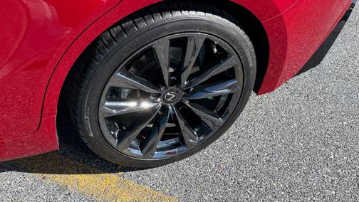 Infrared 2022 Lexus IS 350 F Sport