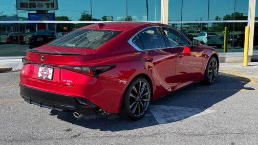 Infrared 2022 Lexus IS 350 F Sport