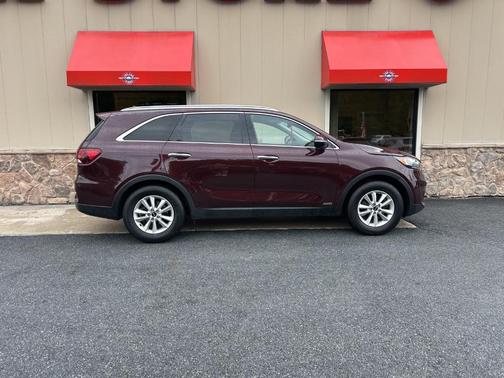 2019 Kia Sorento LX