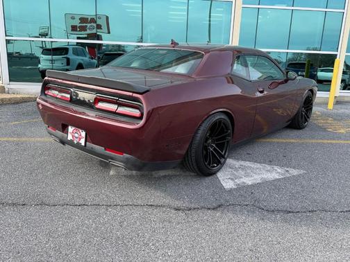 2018 Dodge Challenger SXT