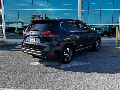 2018 Nissan Rogue SL