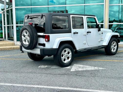 2015 Jeep Wrangler Unlimited Sahara