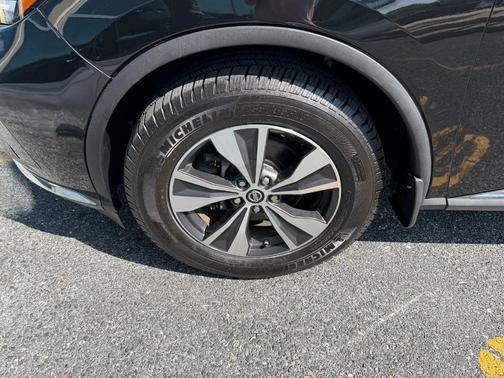 Magnetic Black 2019 Nissan Murano S