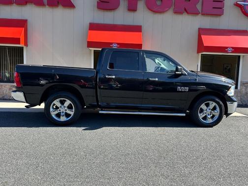 2018 RAM 1500 Big Horn