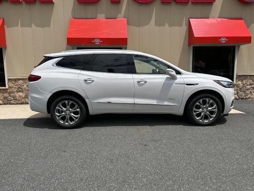 2020 Buick Enclave Avenir