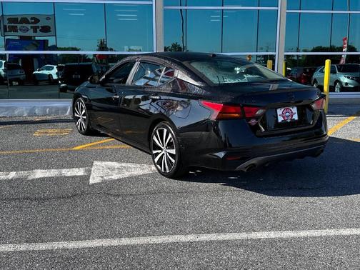 2019 Nissan Altima 2.5 SR