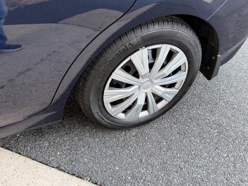 2019 Subaru Impreza 2.0i