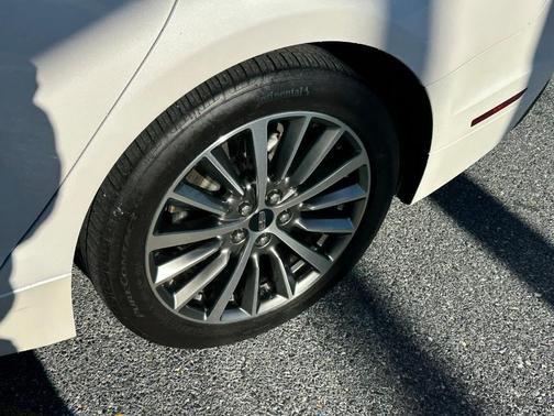 2017 Lincoln MKZ Reserve