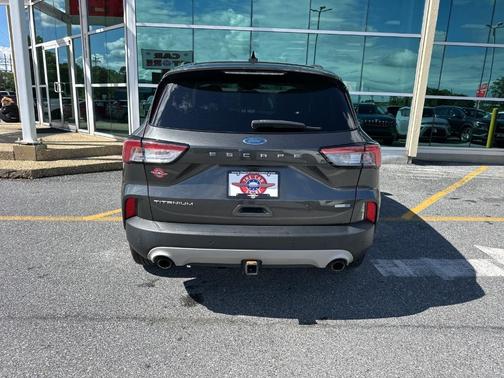 2020 Ford Escape Titanium