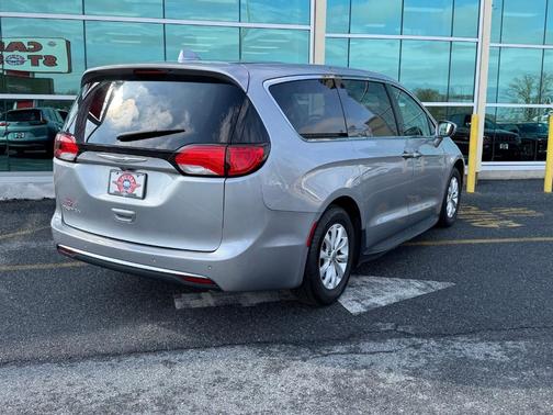 2019 Chrysler Pacifica Touring Plus