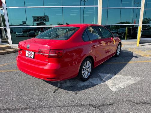 Red 2015 Volkswagen Jetta