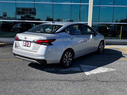 2021 Nissan Versa 1.6 SV