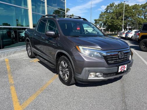 Silver 2019 Honda Ridgeline RTL-E