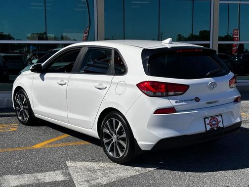 2018 Hyundai Elantra GT Base