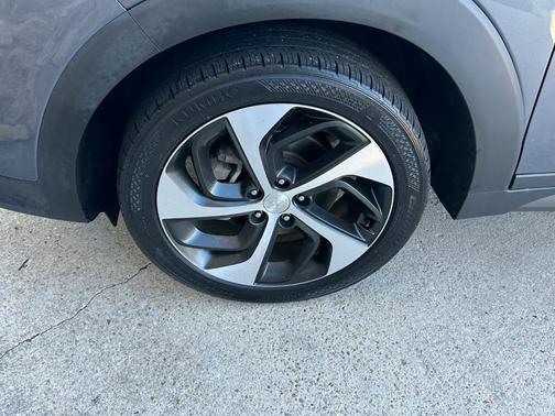 2016 Hyundai TUCSON Sport