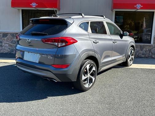 2016 Hyundai TUCSON Sport