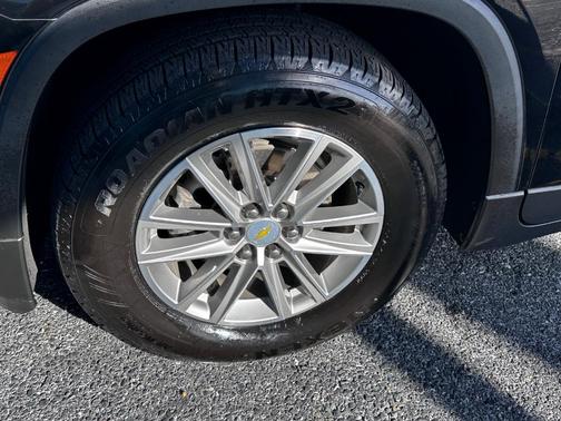 2022 Chevrolet Traverse LT Leather