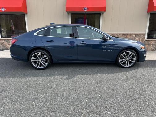2022 Chevrolet Malibu LT