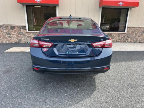 2022 Chevrolet Malibu LT