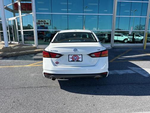2022 Nissan Altima 2.5 SR